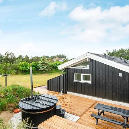Cxxviii Holiday home